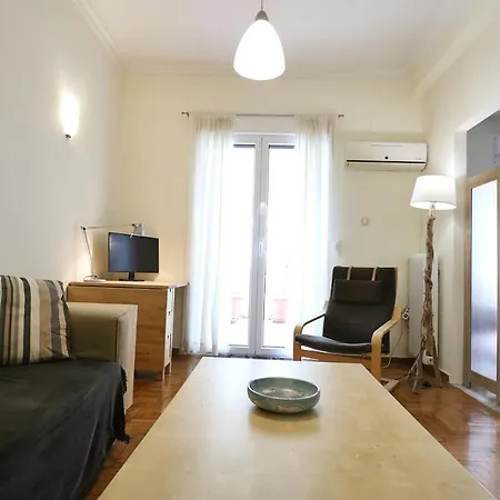 Cozy Apt. With Veranda In Exarcheia Apartment Athens